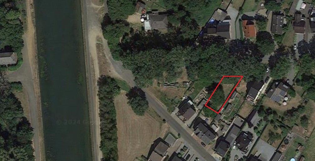 OPEN BEBOUWING op PRACHTIGE LOCATIE en reeds volledig verkaveld tot bouwgrond. foto 5
