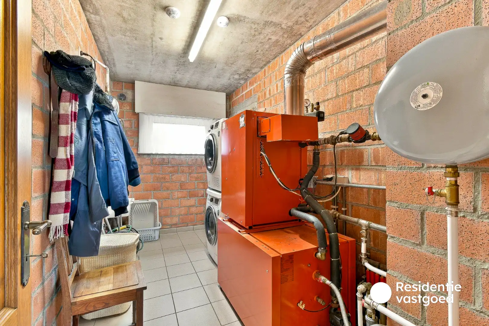 Ruime alleenstaande bungalow met 3 slaapkamers, garage en grote zolder in Middelkerke foto 18
