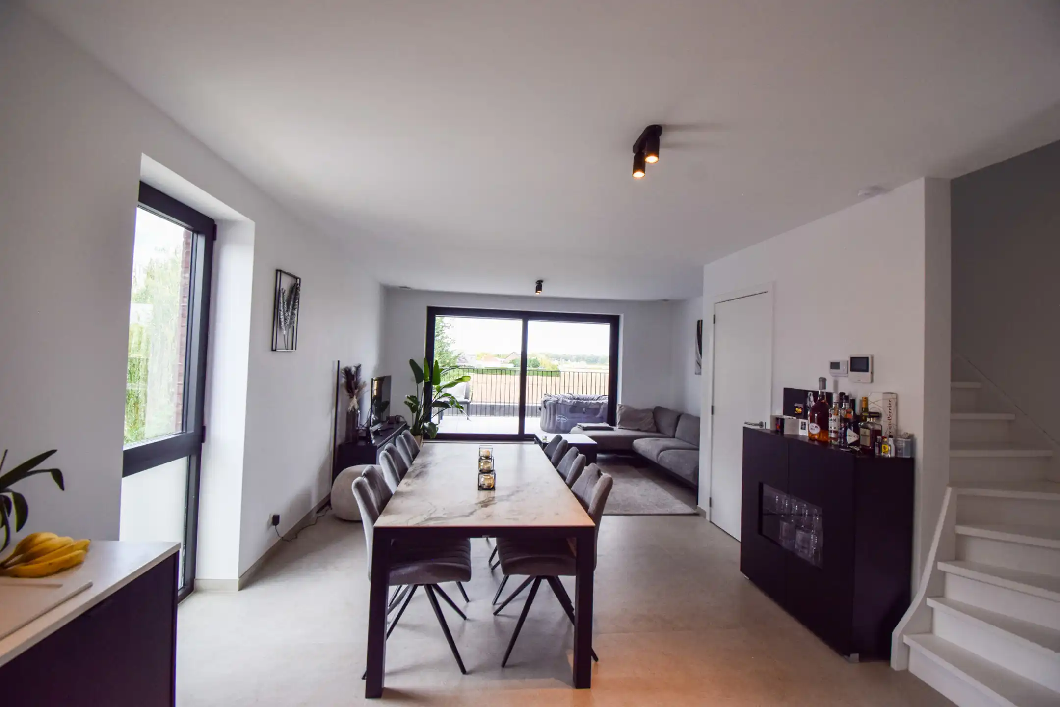 Appartement te huur foto 2