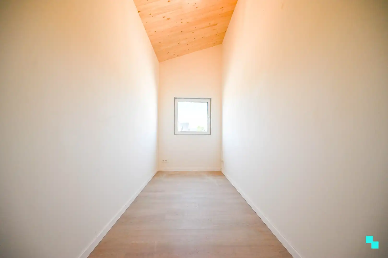 Halfopen nieuwbouwwoning in houtmassiefbouw foto 10