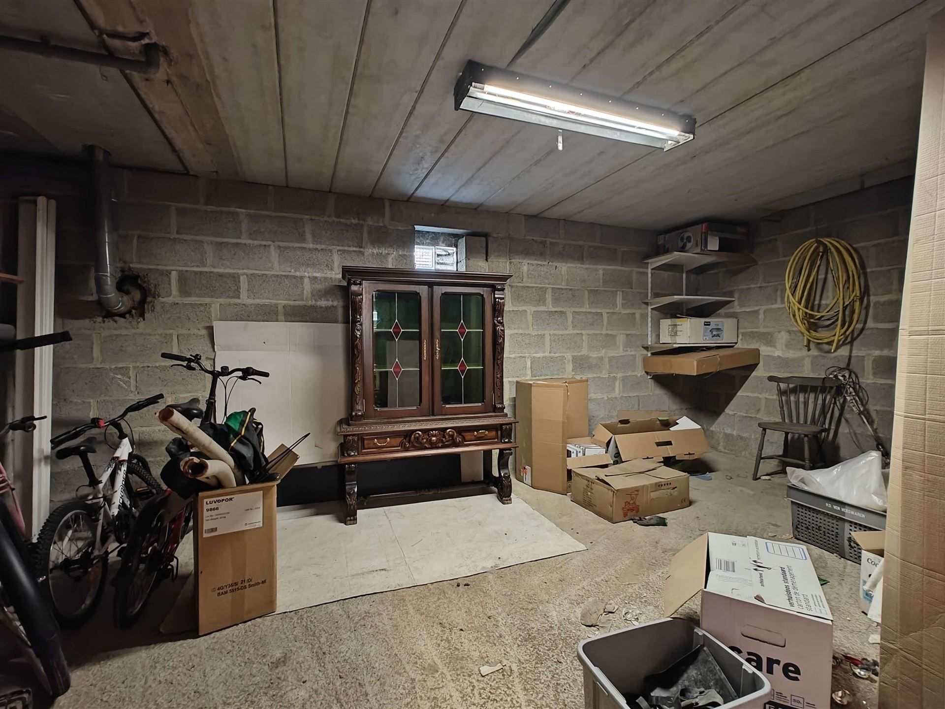 Vrijstaande bungalow woning met 3 slaapkamers en inpandige garage  foto 20