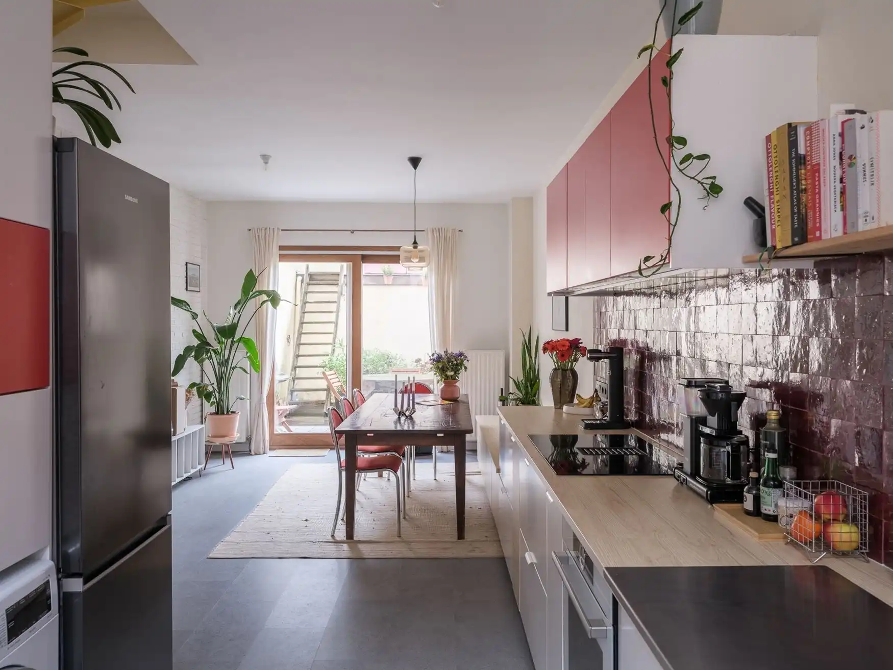 Charmante gerenoveerde gezinswoning met tuin in Gent. foto 3