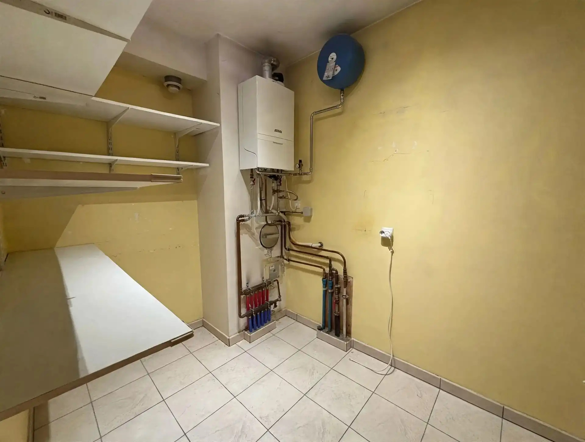 Gelijkvloers appartement met stadstuin en garage nabij het centrum van Aalst foto 4