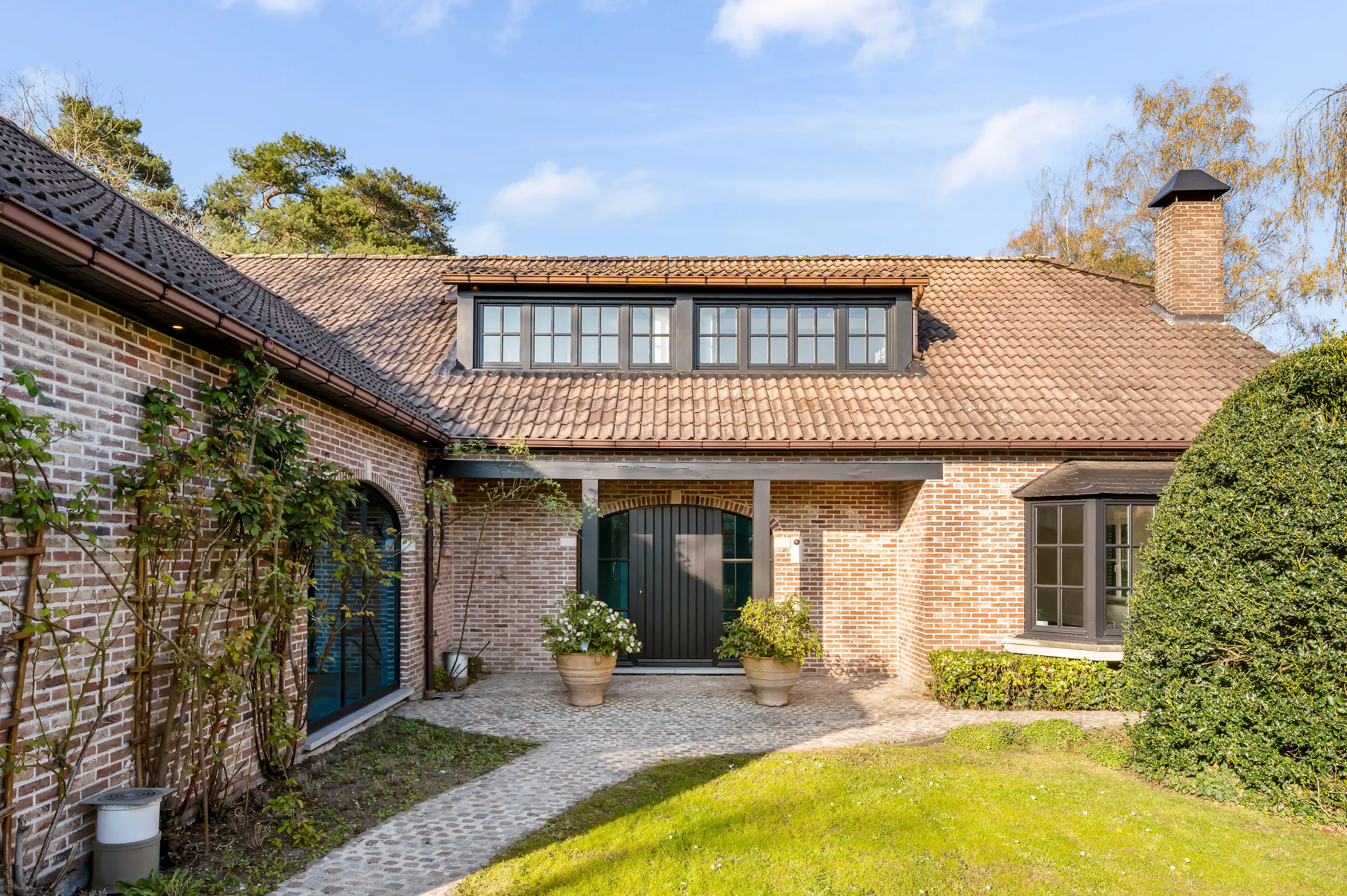 Ruime villa in het groene Zoersel foto 9