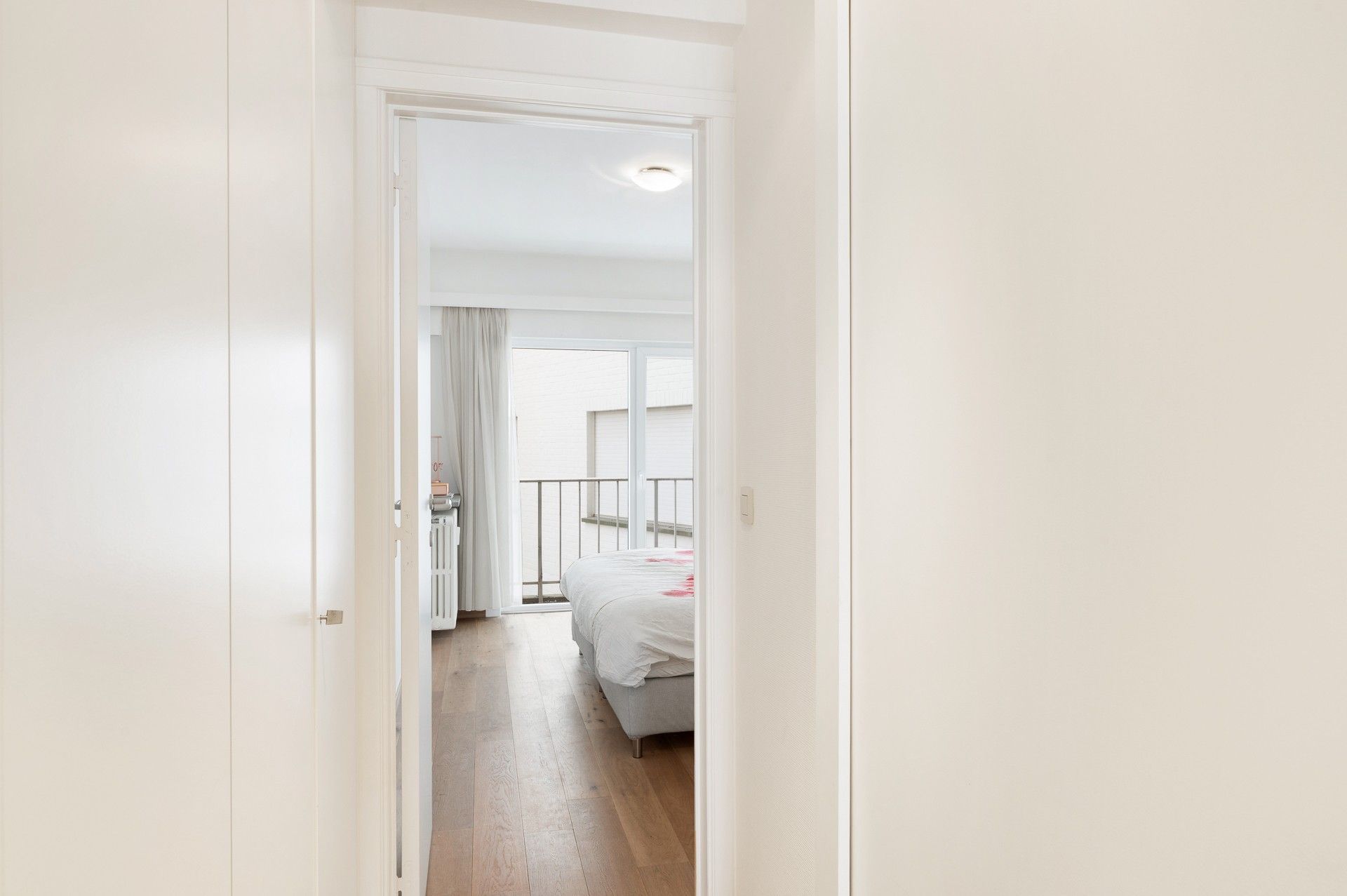 Instapklaar appartement met frontaal zeezicht nabij Casino foto 10