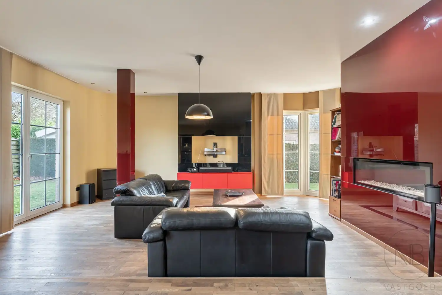 Ruime zuiderse gezinswoning  met 3 slaapkamers foto 10