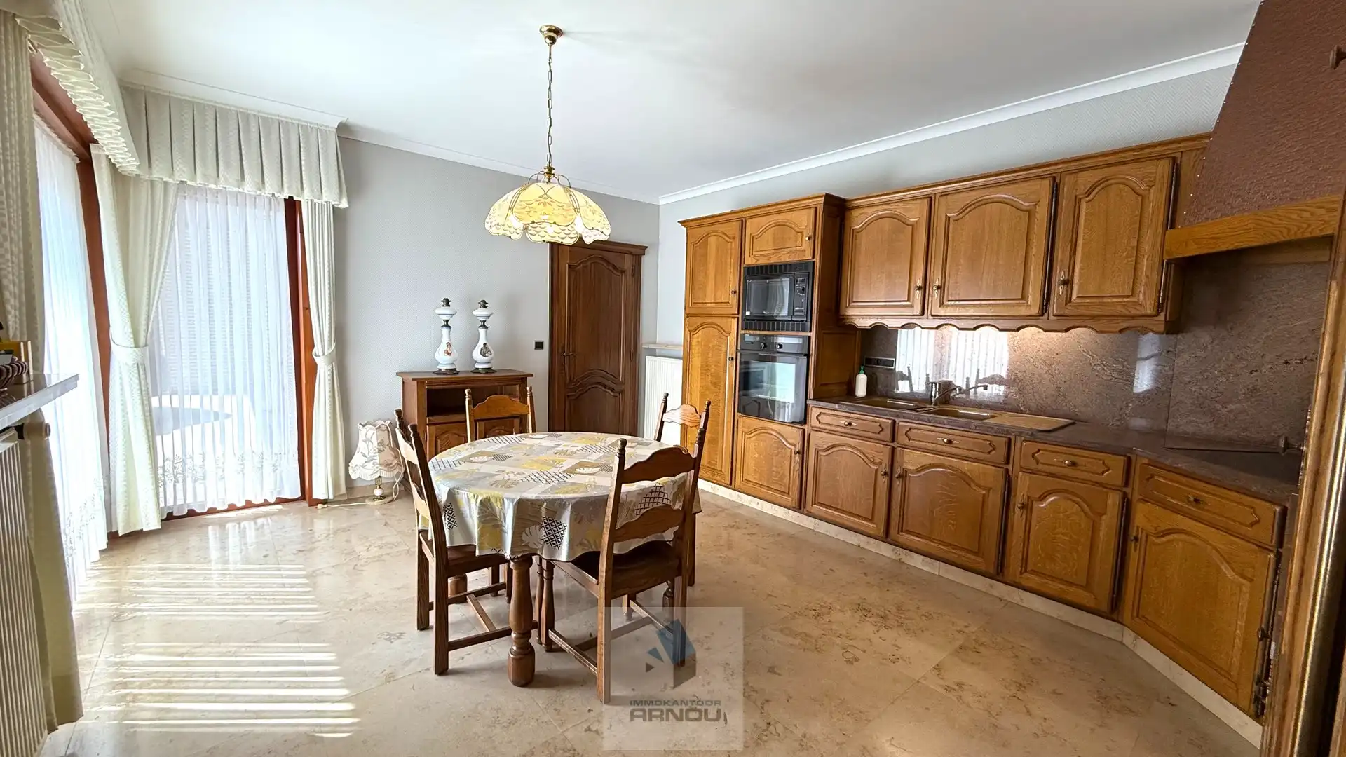 Verrassend ruime gelijkvloerse woning met 2 slaapkamers op gunstige ligging foto 13