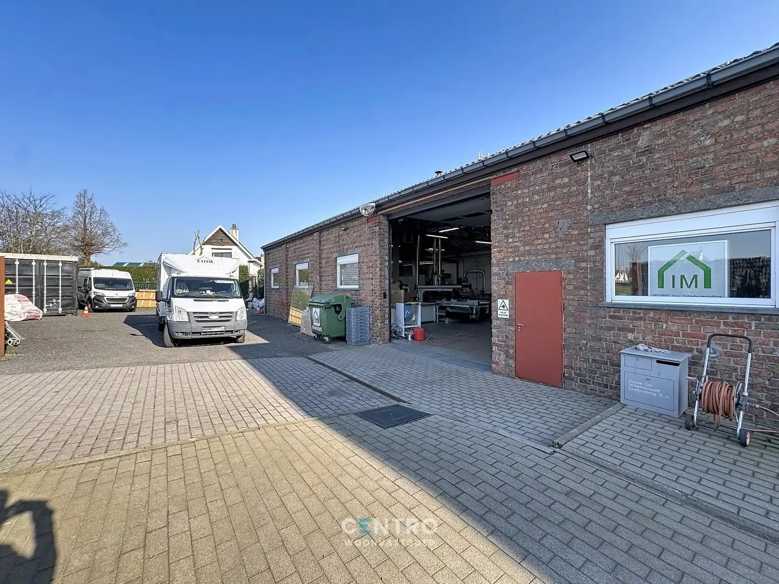 Woning met magazijn op interessante ligging te Gistel! foto 45