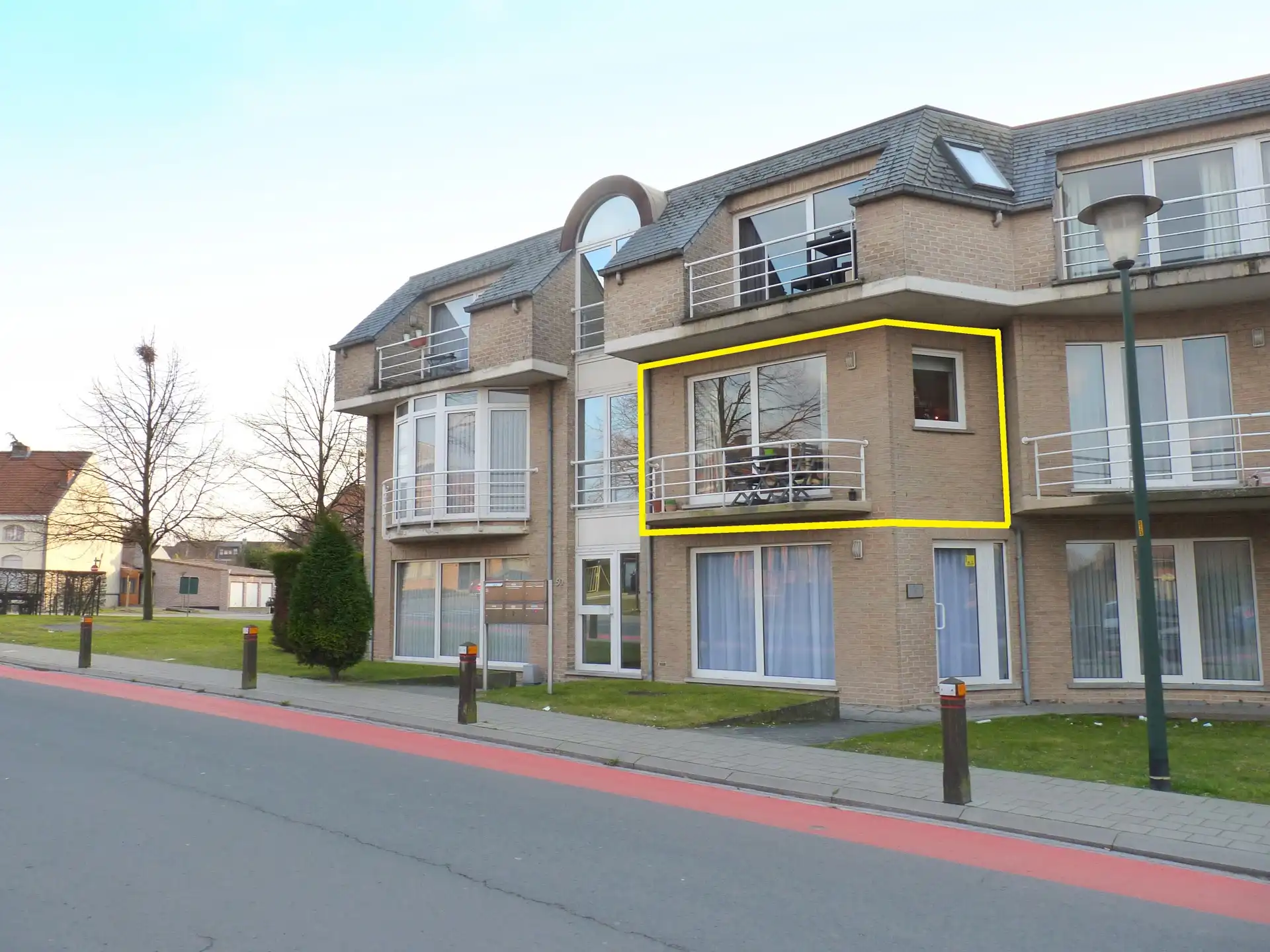 Appartement te koop foto {{pictureIndex}}