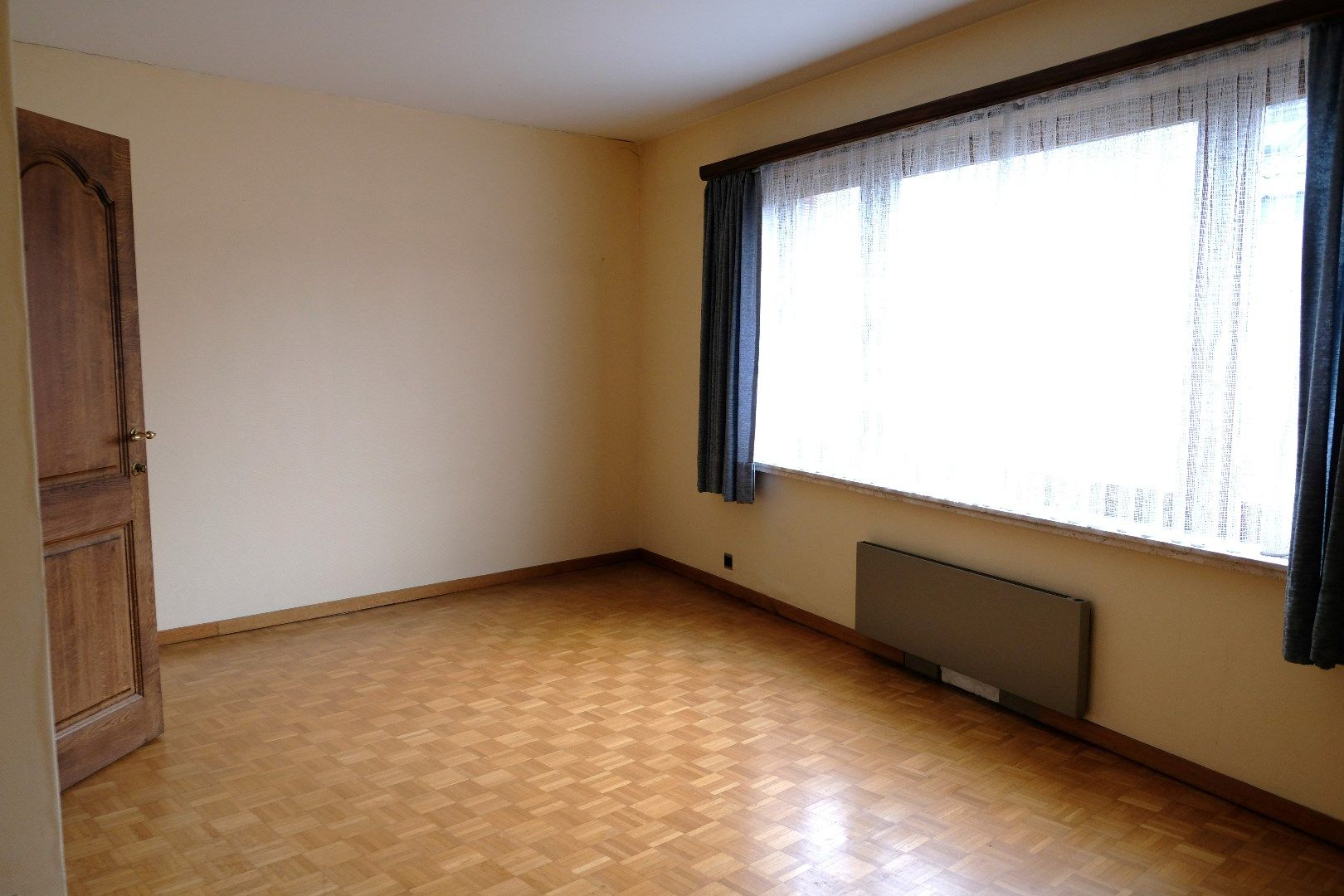 Bel-etagewoning centrum Aalst met grote garage/opslagplaats - 3 slaapkamers en terras  foto 17