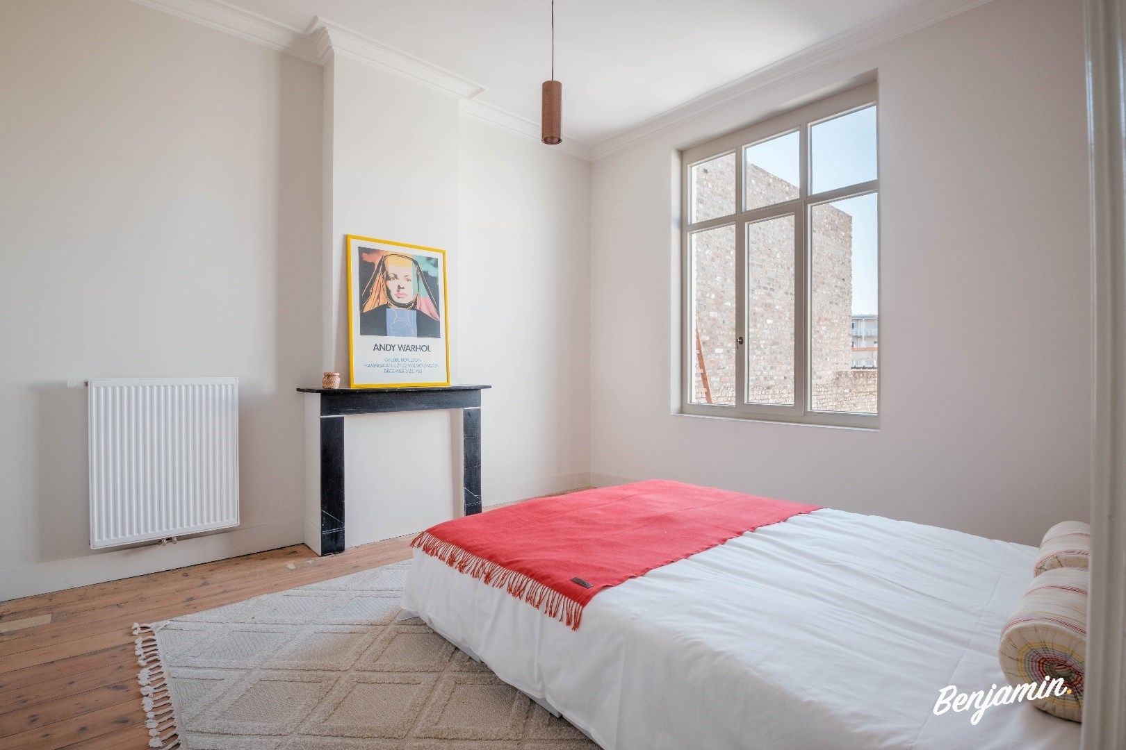 Prachtig gerenoveerd herenhuis op steenworp van Plein Kortrijk foto 18