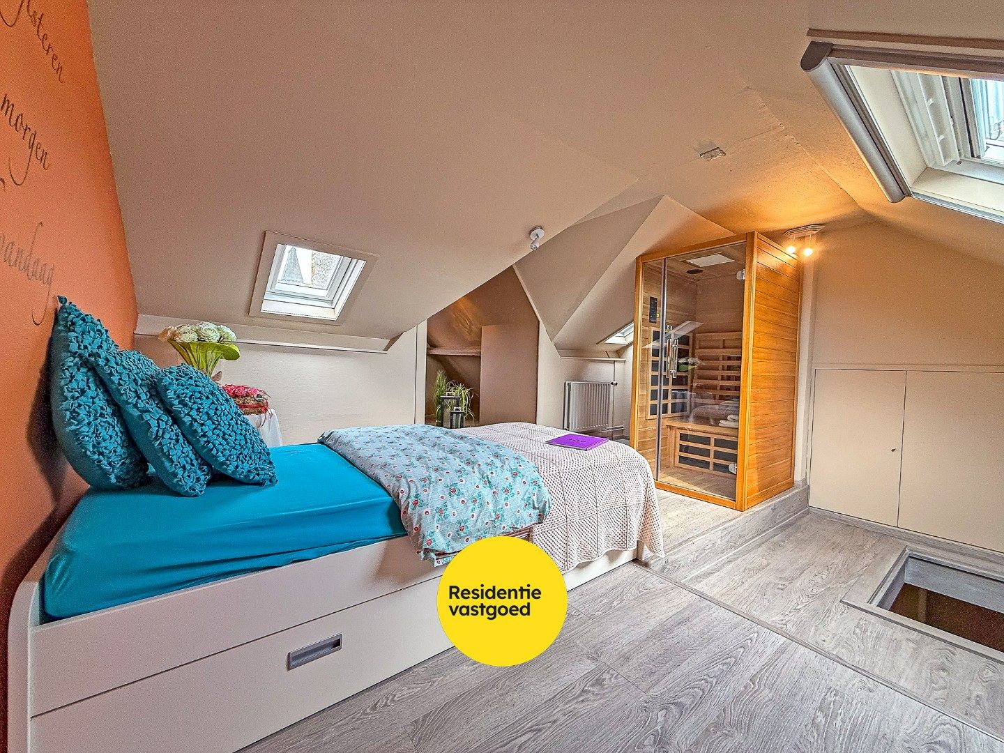 Prachtig herehuis met woonst en handelsruimte te Nieuwpoort-Stad op een zeer commerciële ligging in de Marktstraat op 400 m².  foto 16