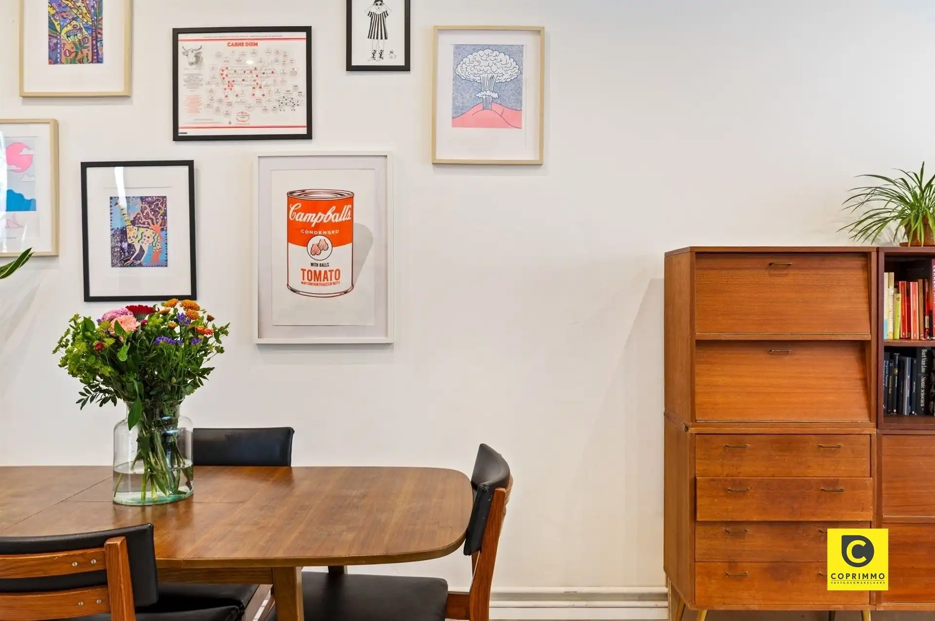 Gerenoveerde 3 slpk woning met stadstuin foto 4