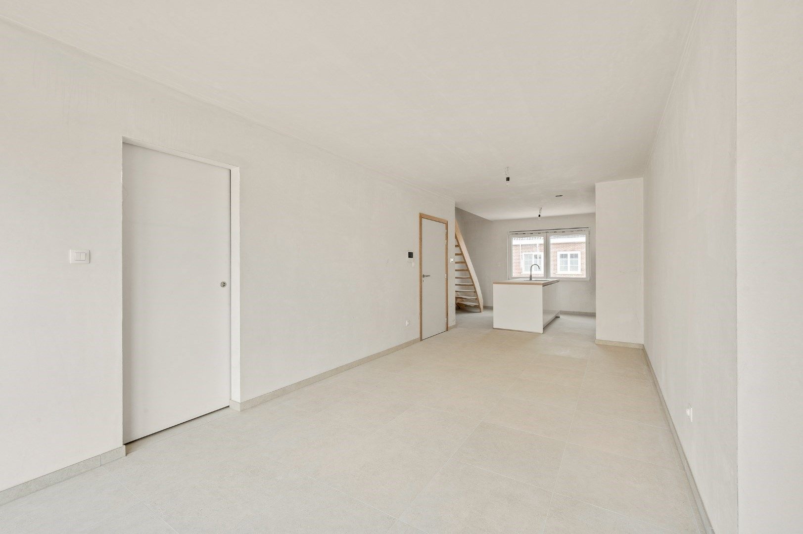 DUPLEX NIEUWBOUWAPPARTEMENT MET 2 SLPKS EN RUIM TERRAS TE GELUWE foto 10