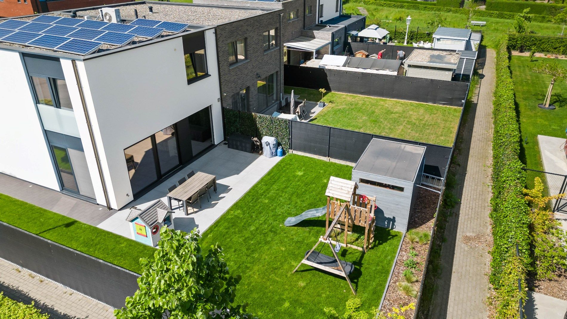 Ruime, energiezuinige gezinswoning in rustige woonwijk foto 17