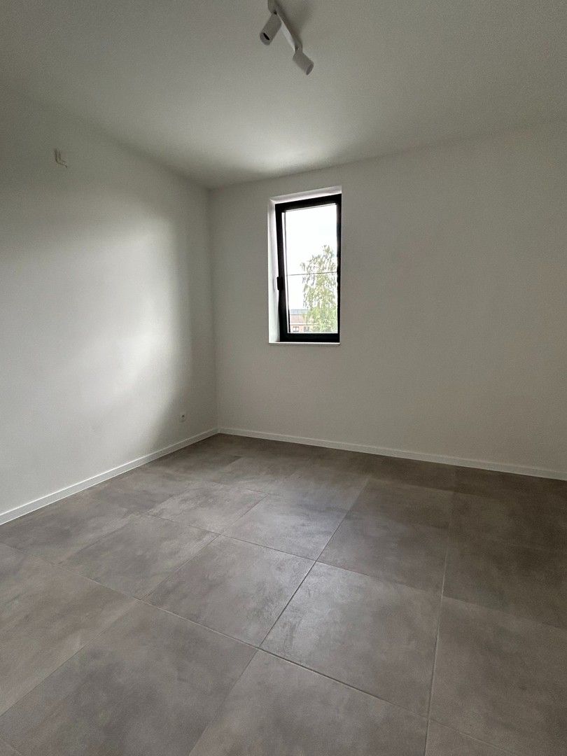 Nieuwbouw appartement met 2 slaapkamers en terras op toplocatie in Lier foto 16