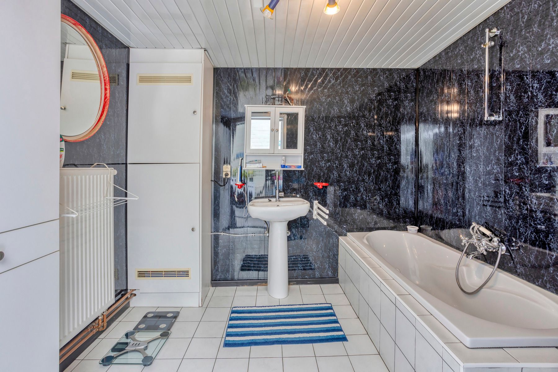 Karaktervolle burgerwoning met 5 slaapkamers en tuin. foto 10