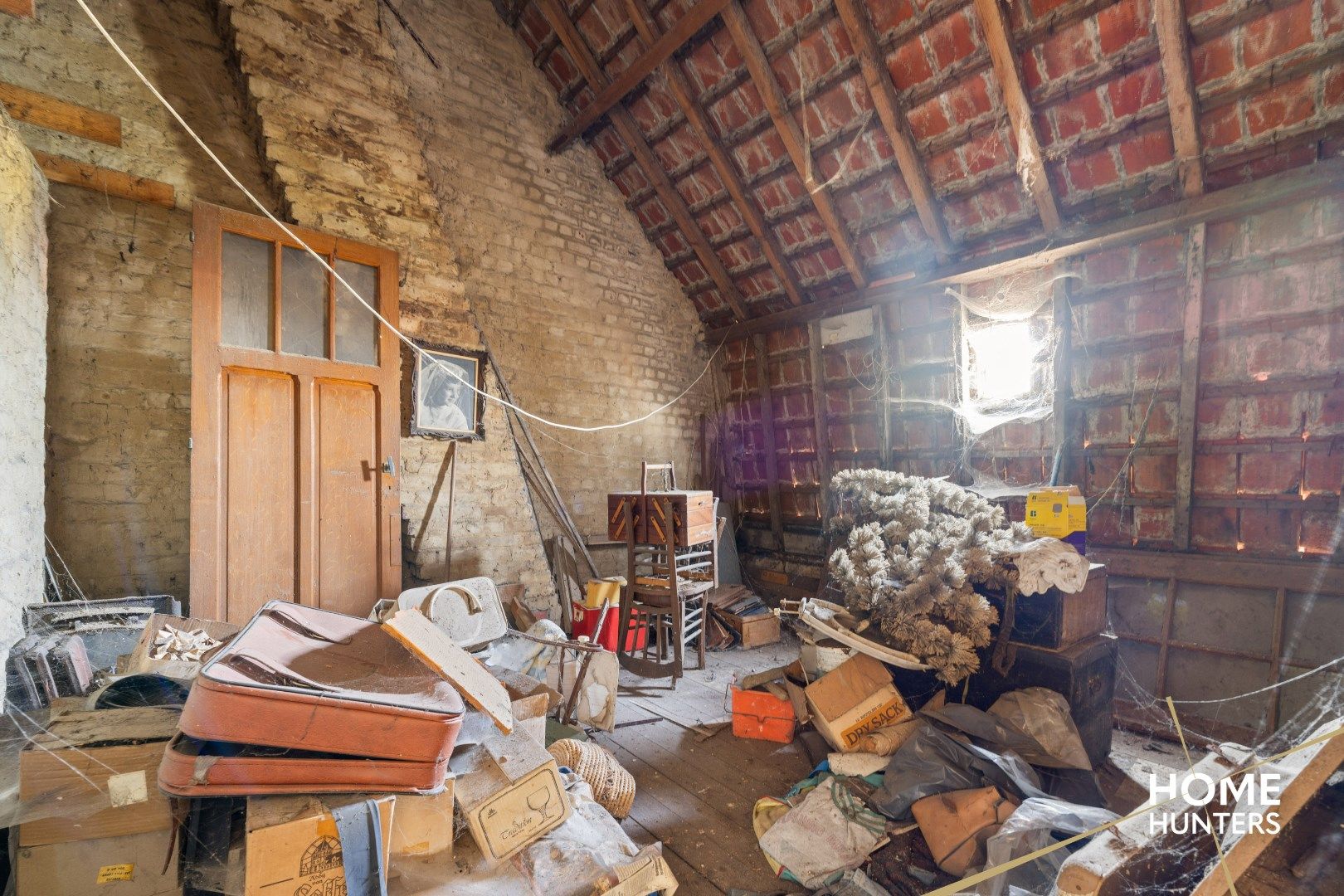 Te renoveren stadswoning met tuin en 3 slaapkamers foto 17
