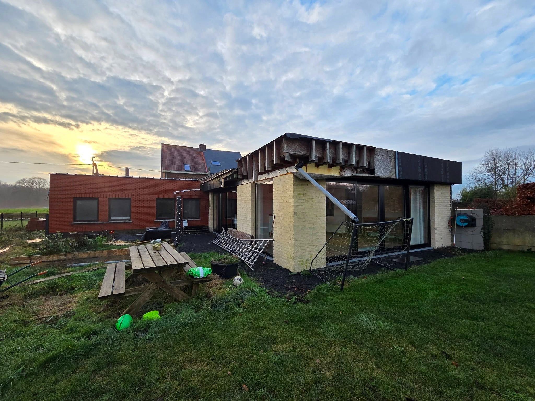 Charmante 3-gevelwoning in groene omgeving te Perk foto 23