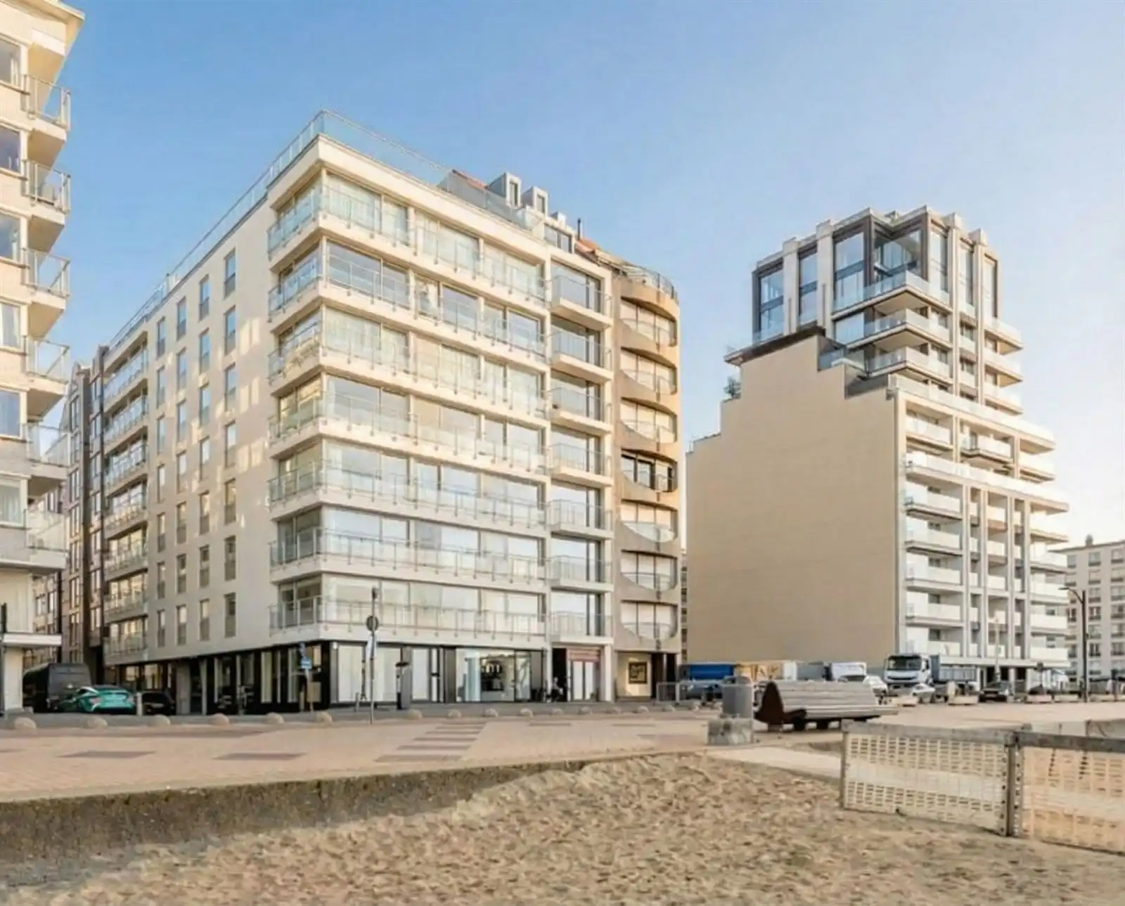 Frontaal zeezicht in beste stuk Zoute foto 3