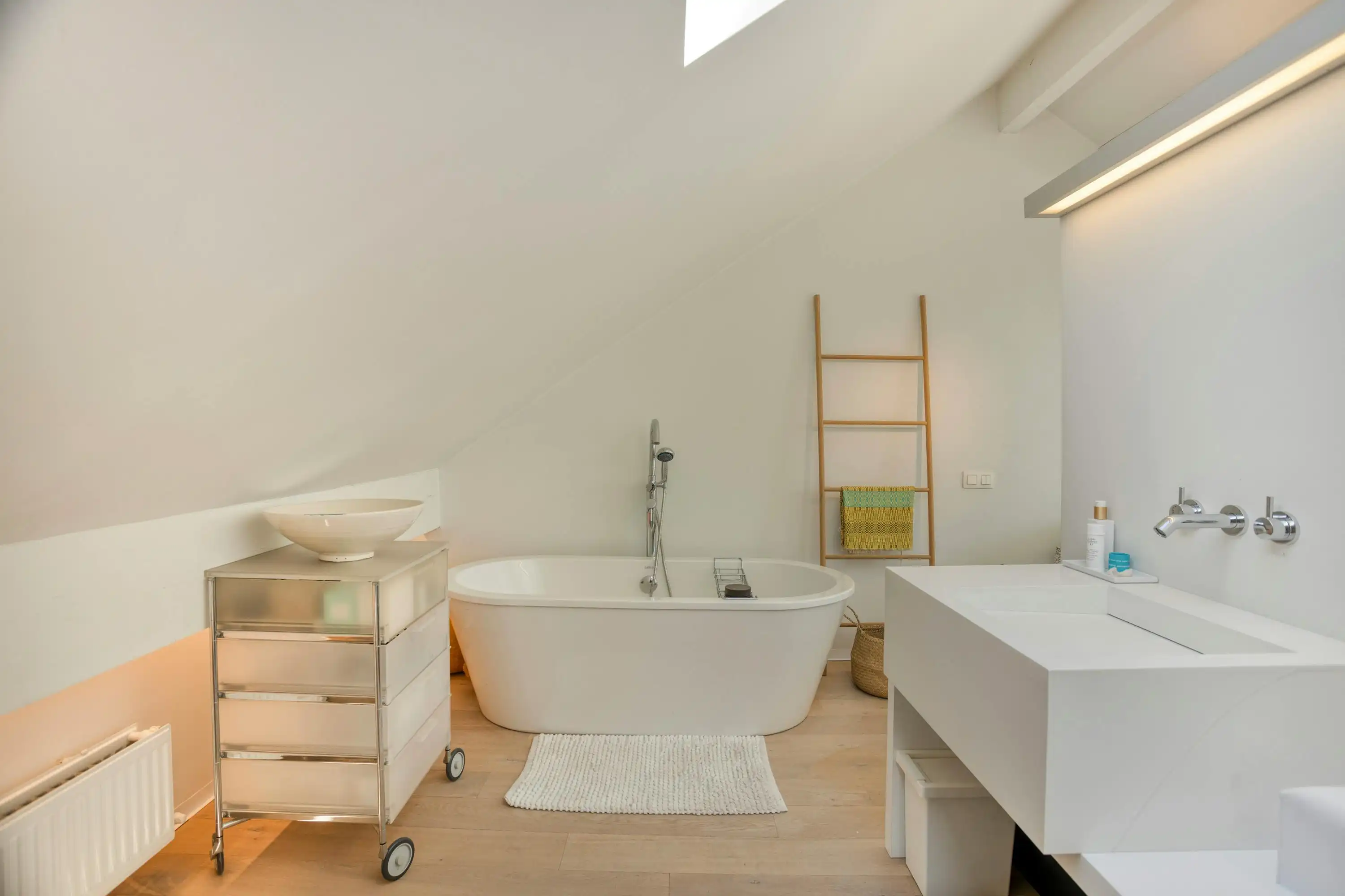 Charmante woning op toplocatie met prachtige tuin in Runkst foto 22