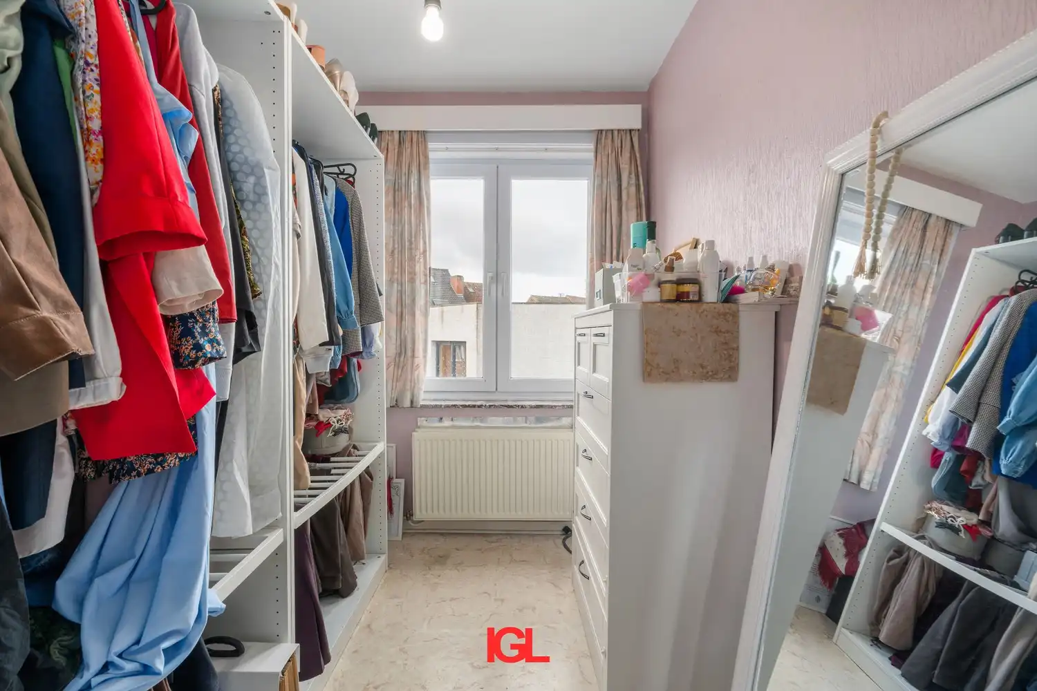 3 gevel woning met 2 slaapkamers, garage en tuin! foto 17