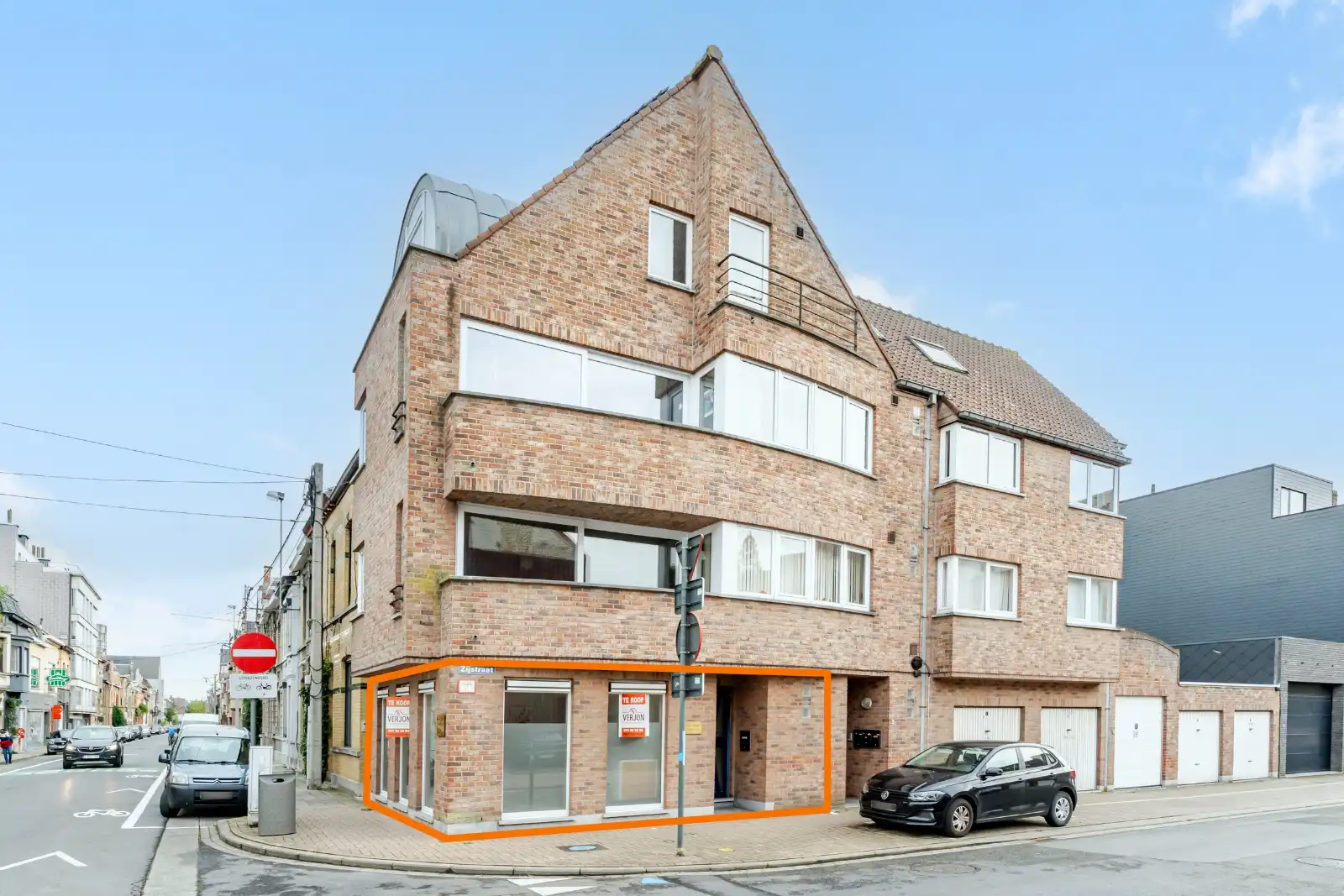 Voormalige tandartspraktijk met tal van mogelijkheden in Roeselare foto 2