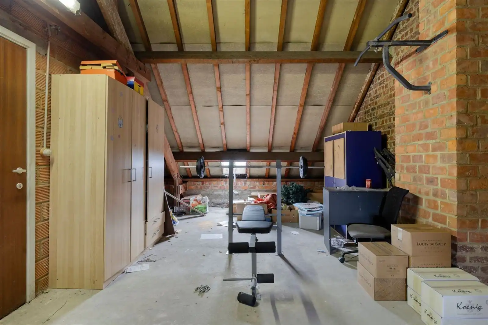 Ruime woning met 4 slaapkamers te Huizingen foto 22