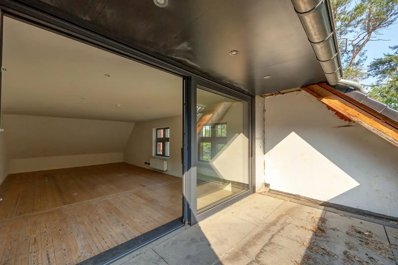 Villa Ullens. Het prachtig gerenoveerde kasteel in hartje Schoten foto 19