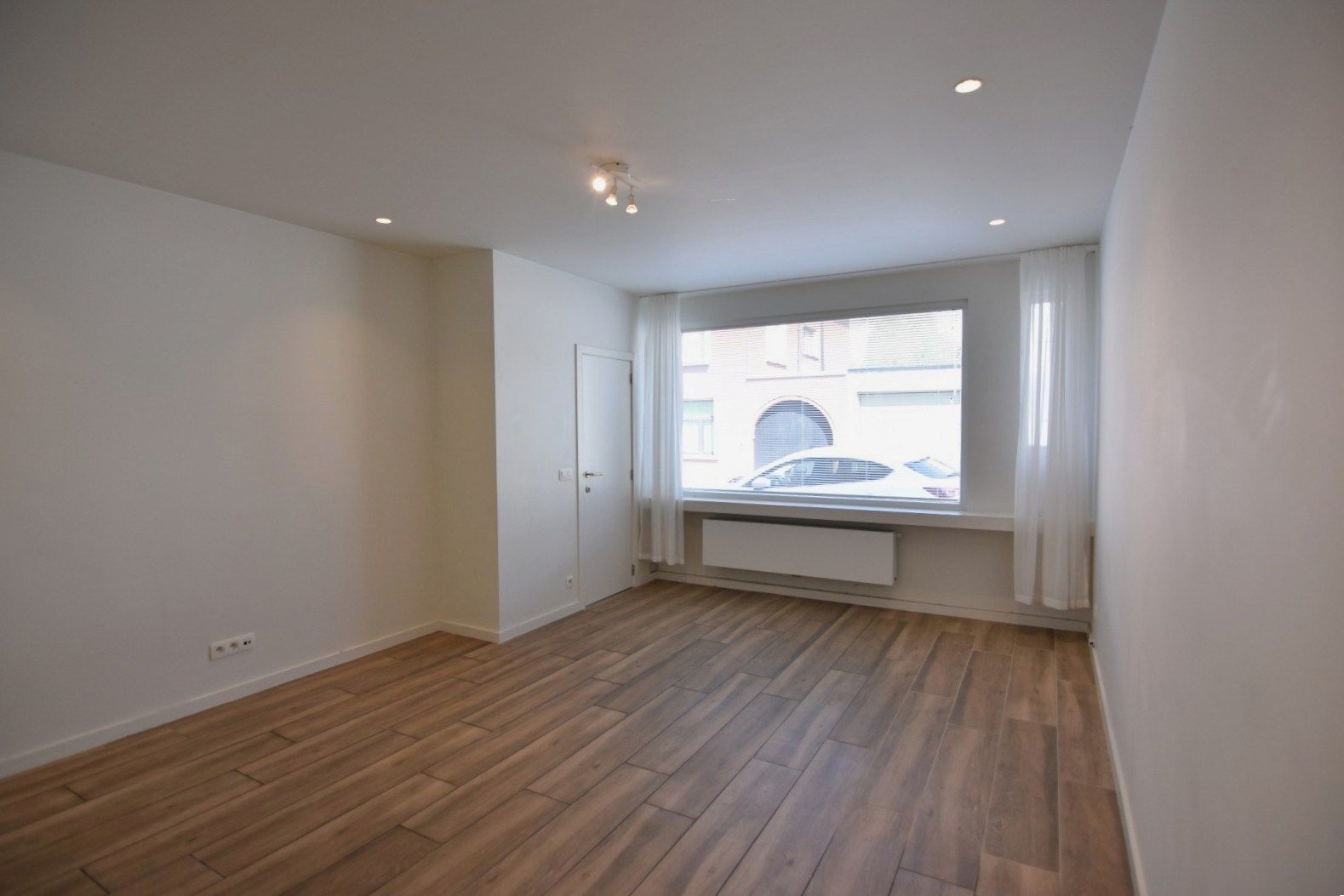 Leuke woning in hartje Rumbeke foto 6