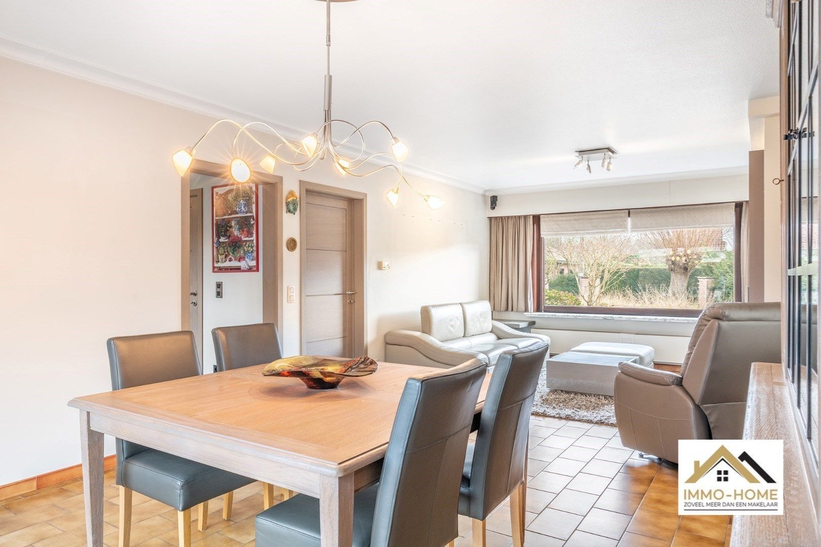 Ruime vrijstaande bungalow op topligging!  foto 2