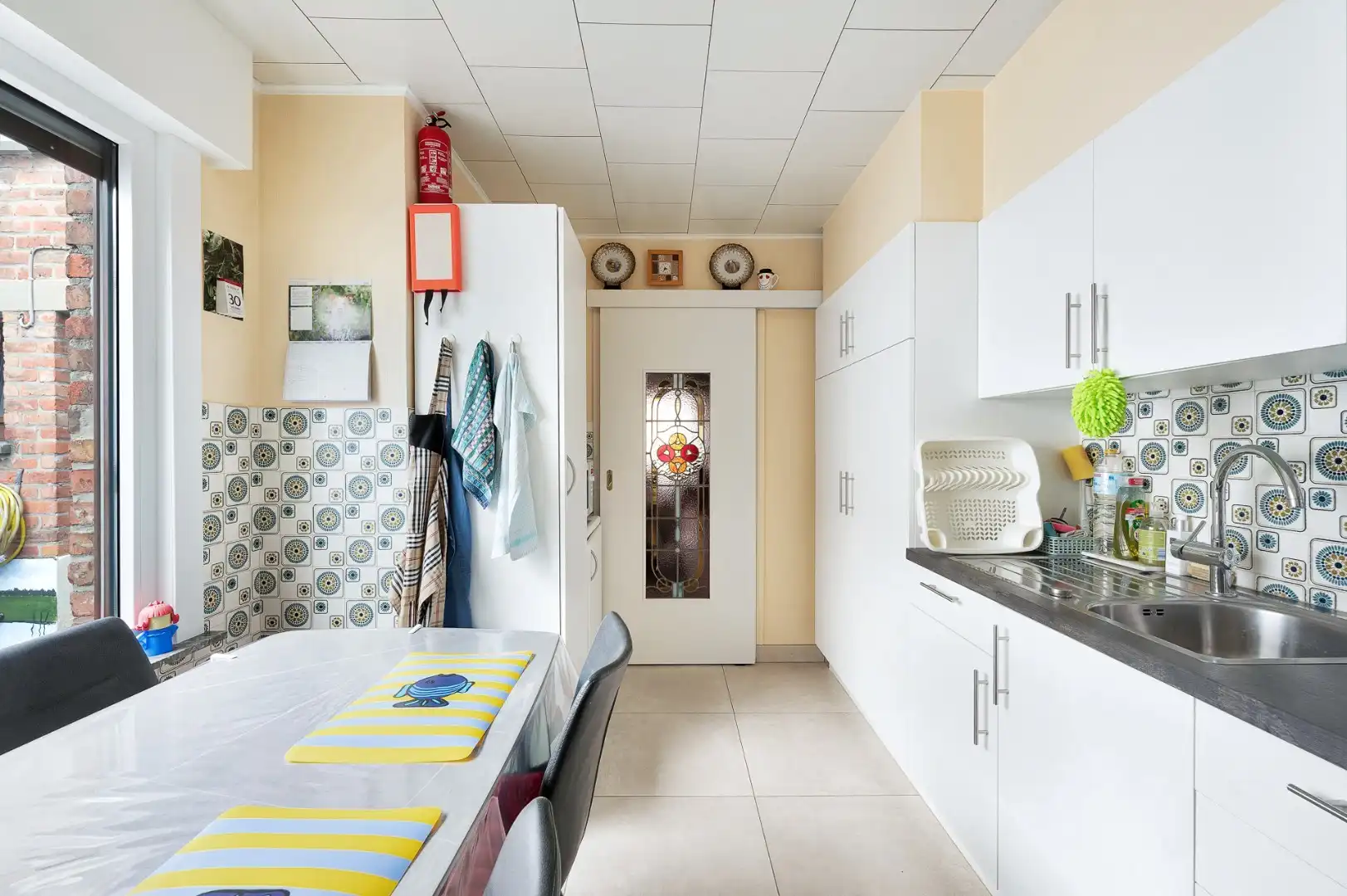 Zongerichte woning nabij zee en strand foto 9