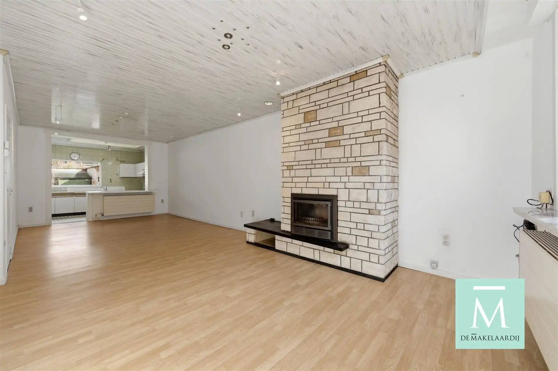 Centraal gelegen woning met 3 slaapkamers en zonnige tuin. foto 3