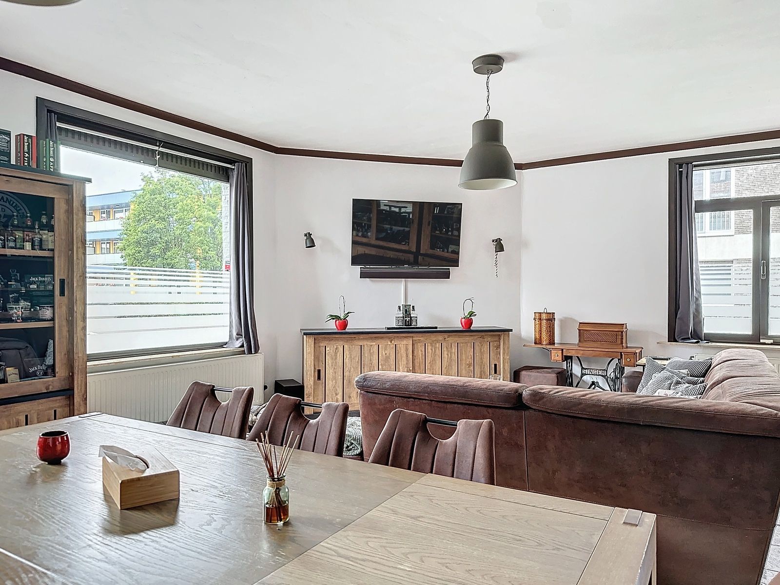 Woning met zeven (7 !!) volwaardige slaapkamers foto 11