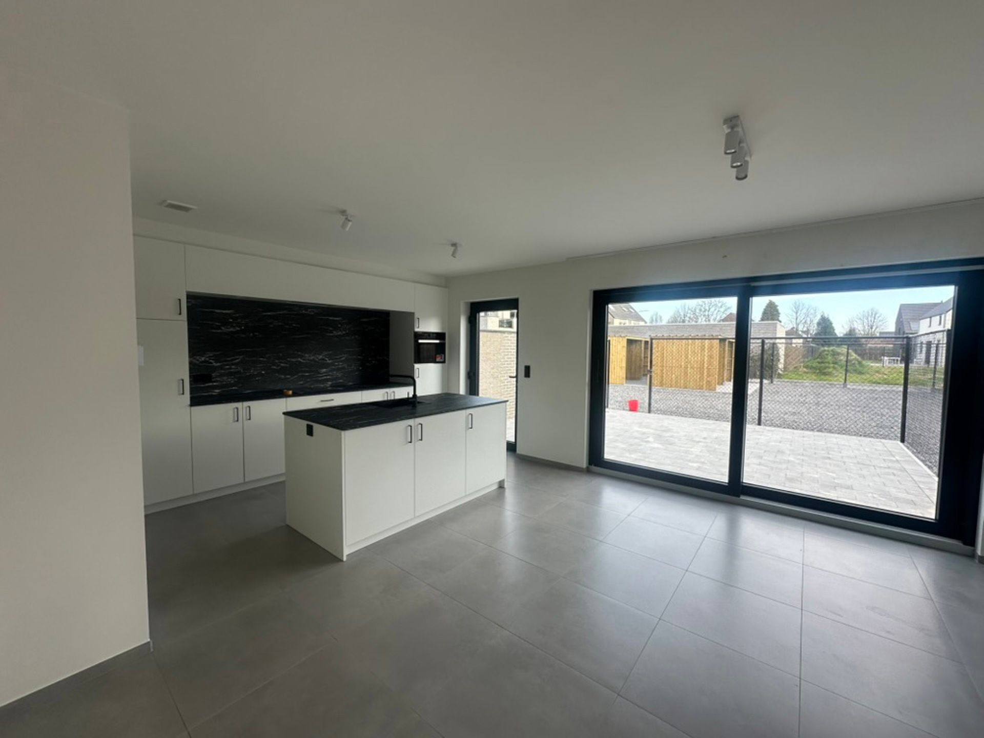 Appartement te huur foto 8