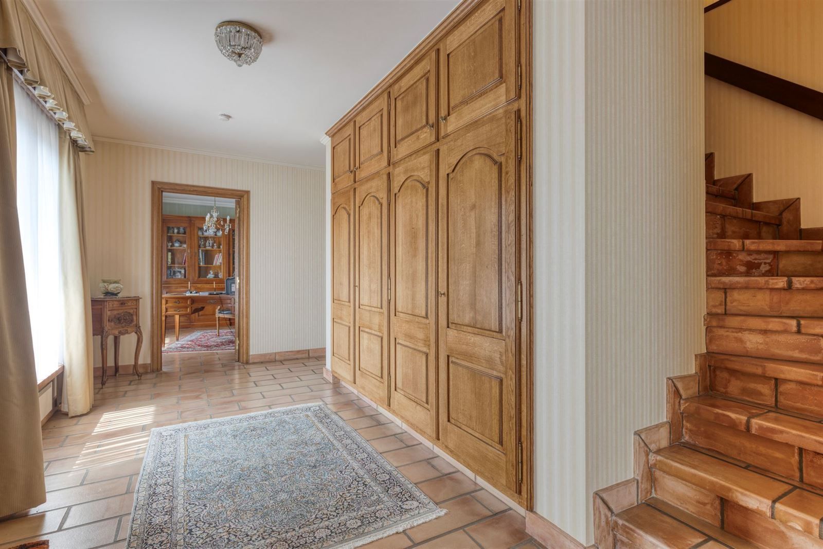 Vrijstaande villa op een unieke ligging!  foto 3