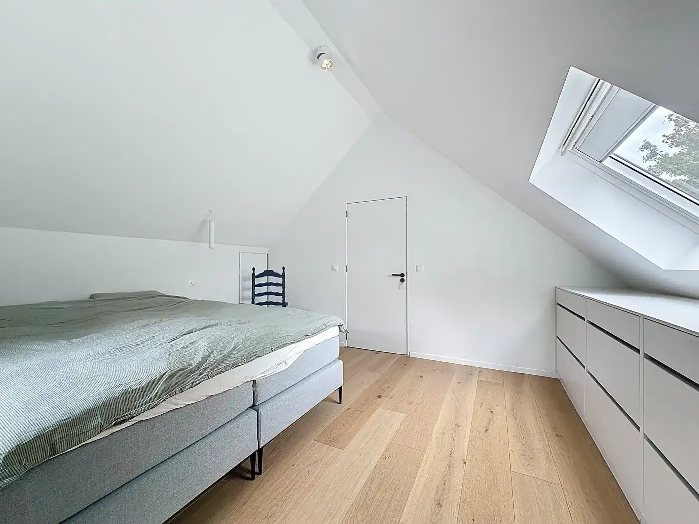 Unieke vrijstaande recreatiewoning op een toplocatie te Cadzand-Bad foto 15
