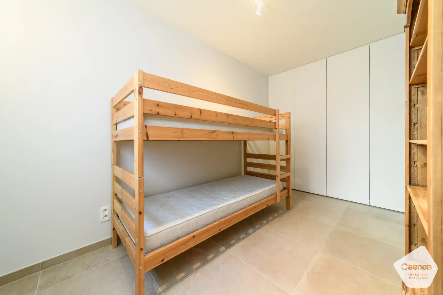 Prachtige gemeubelde penthouse-duplex met 4 slaapkamers en 3 terrassen in hartje Koksijde foto 12