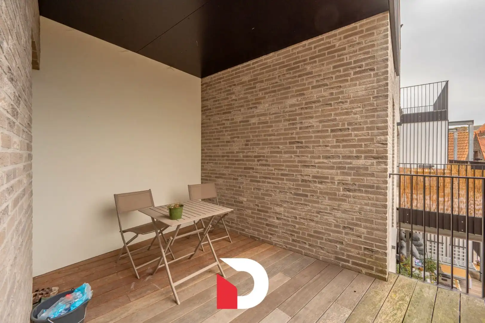 Instapklaar hoekappartement met 2 slk label A en ruim terras centrum Brugge foto 10