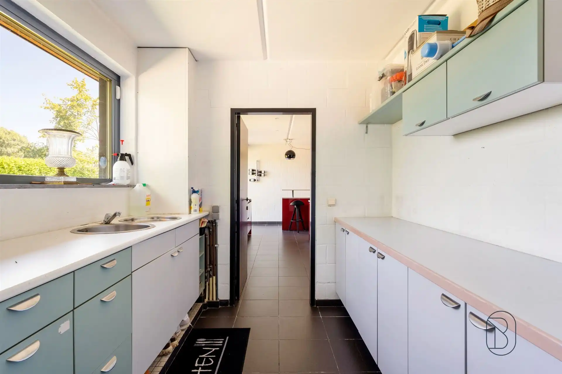 Instapklare mooie villa met 3 slk.  foto 15