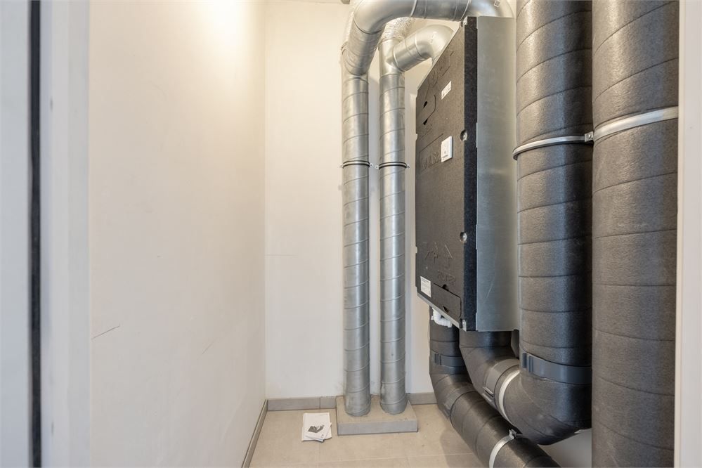 Ruimte, licht en een eigen stukje groen in hartje Heers foto 24