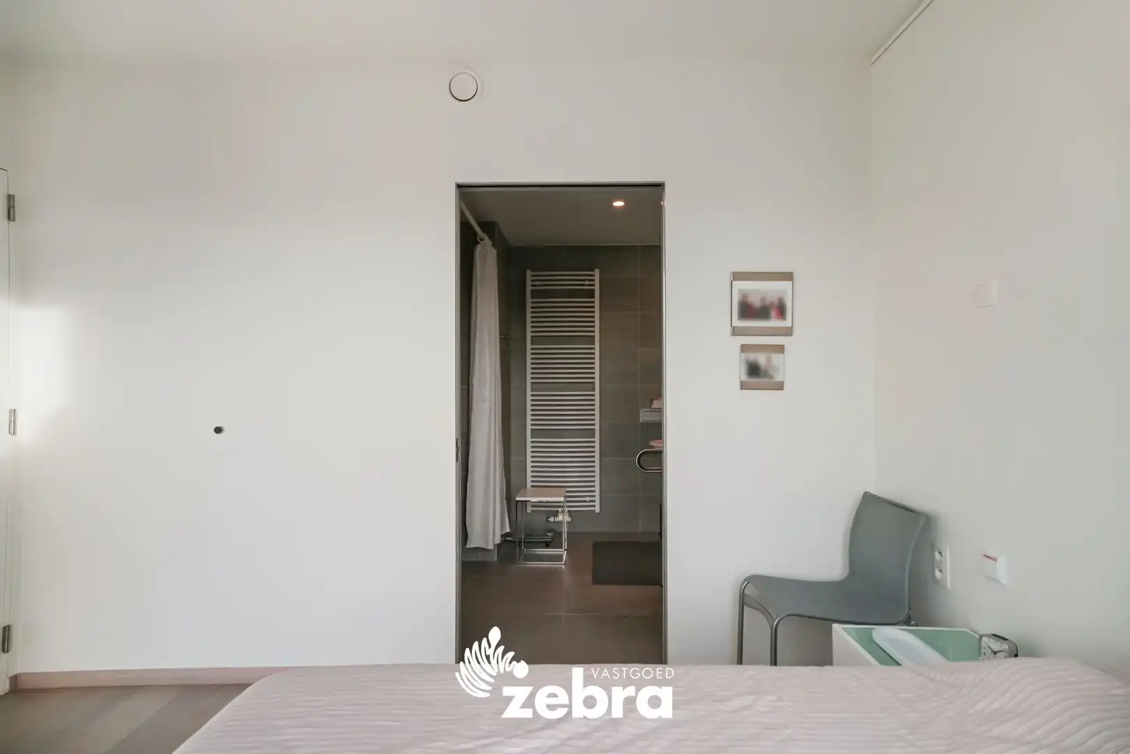 Moderne serviceflat met prachtig zicht op de Leie en autostaanplaats te Deinze! foto 18