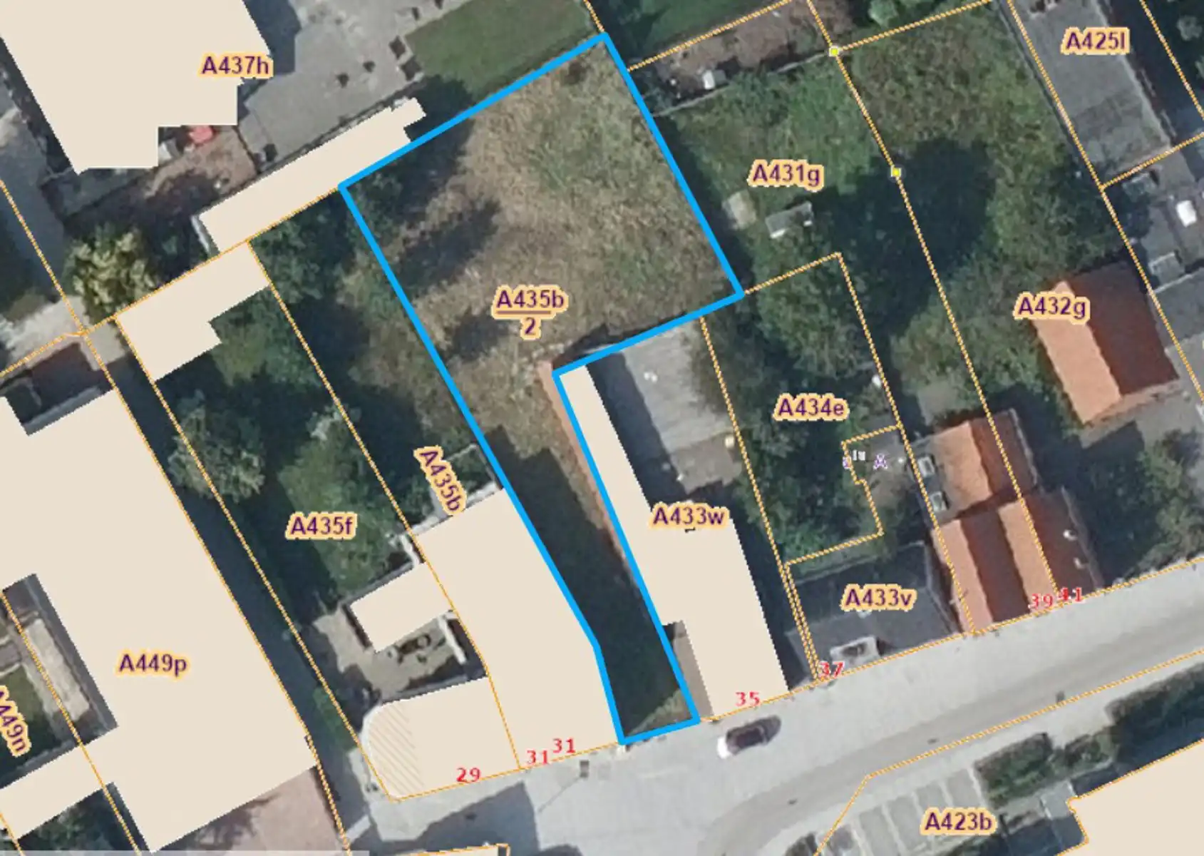 Bouwgrond van 7 are 35 ca in centrum Wiekevorst foto {{pictureIndex}}