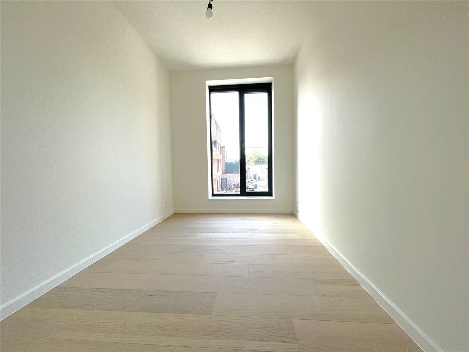 Prachtig nieuwbouwappartement te huur in hartje centrum foto 11