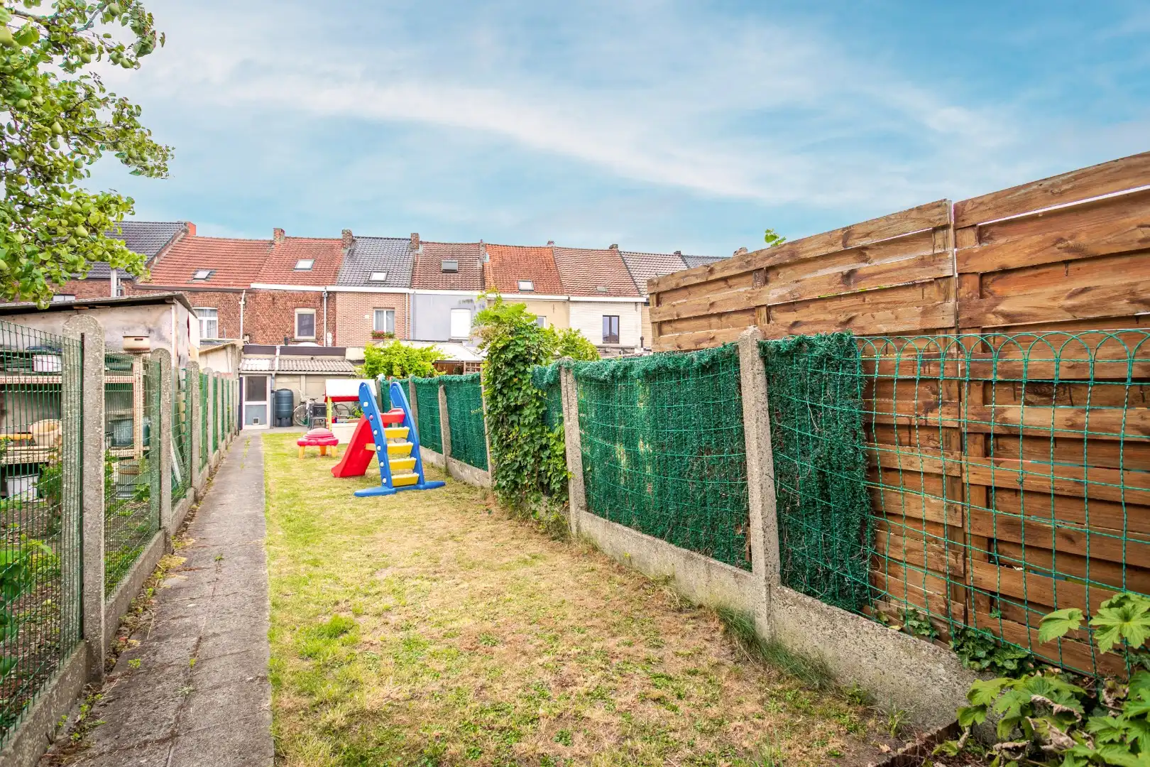 Energiezuinige woning met 2 slpk + zolder en tuin foto 10