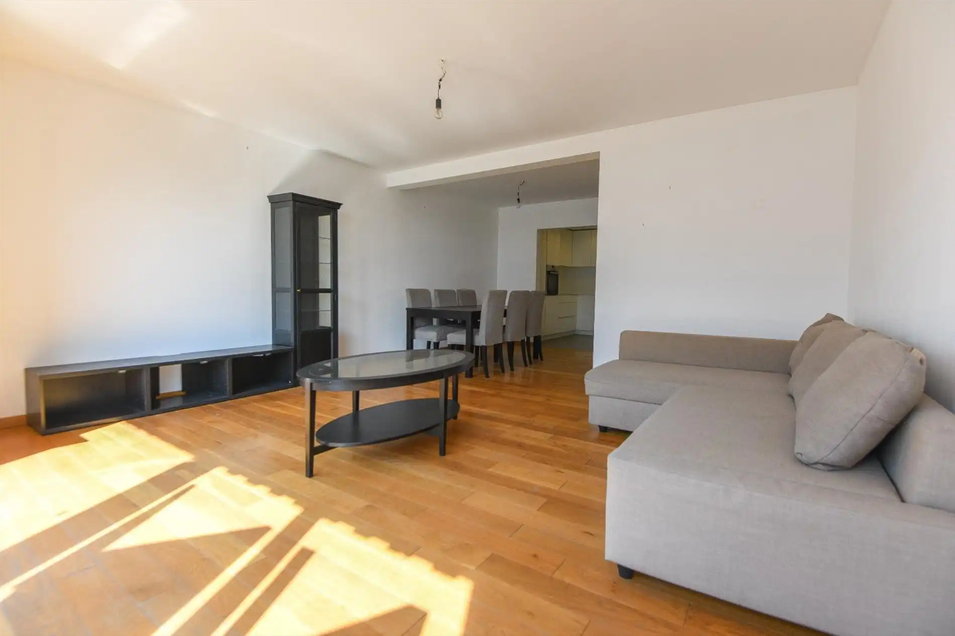 Aangenaam appartement met twee slaapkamers zonnig gelegen op de Paul Parmentierlaan.  foto 3