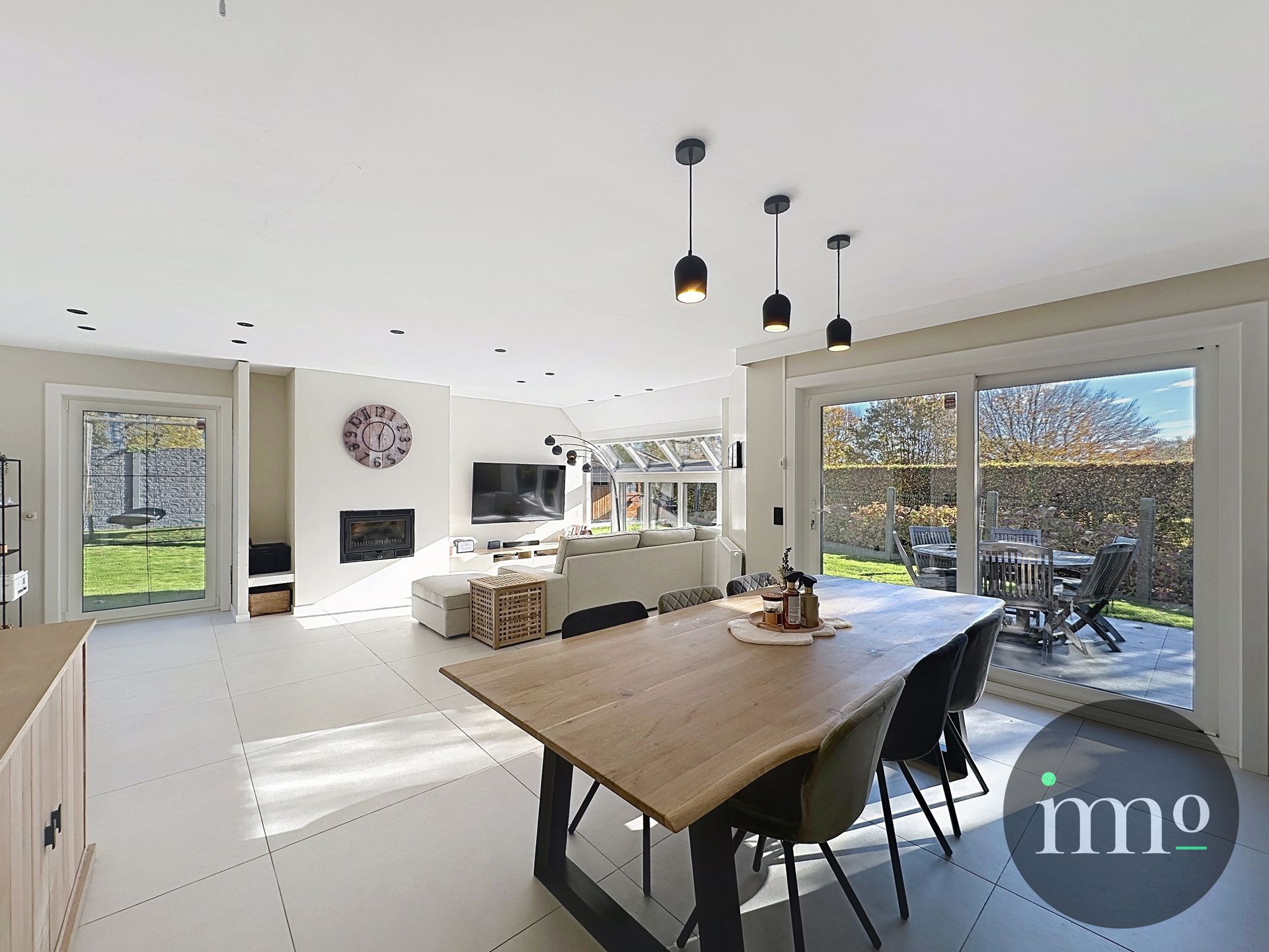 Gerenoveerde villa met tuin en 3/4 slaapkamers foto 6