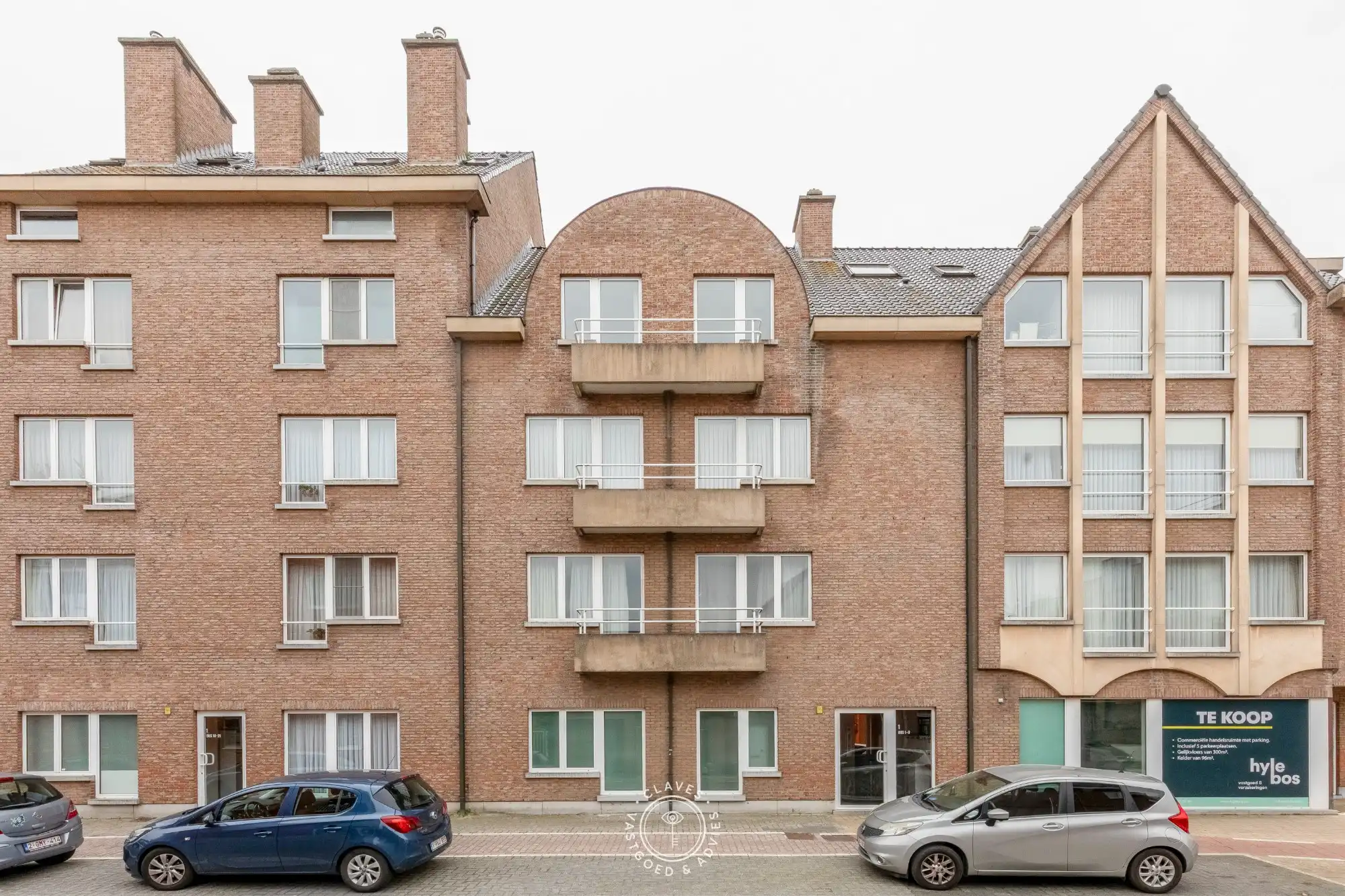 Terrasrijk appartement met staanplaats en berging foto 12