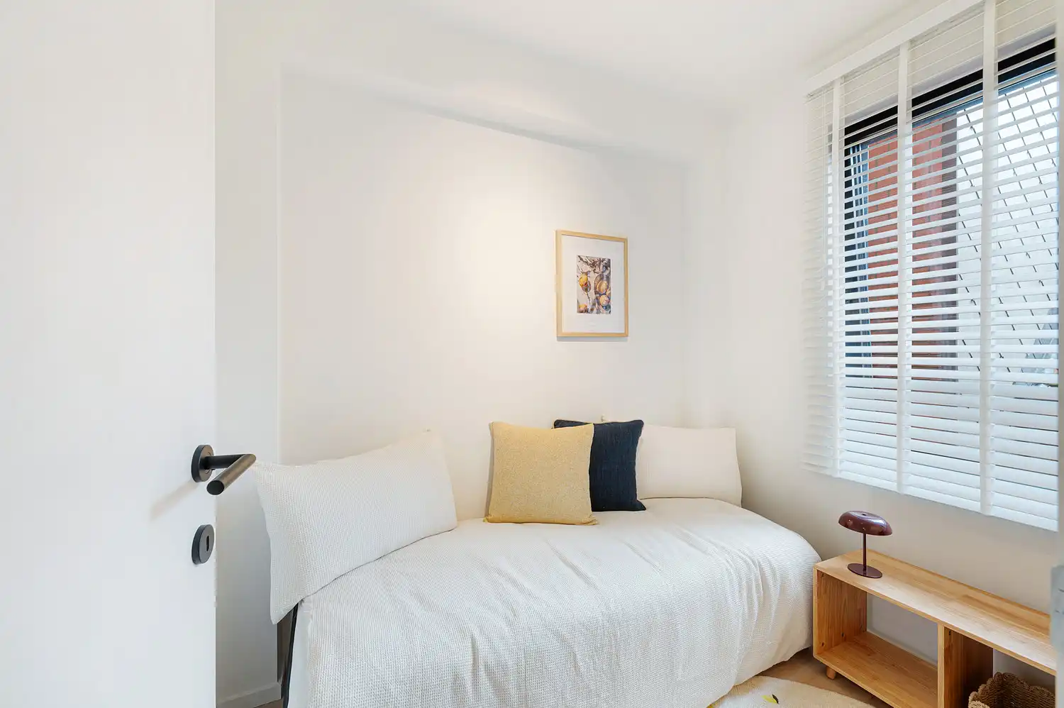 Vernieuwd en energiezuinig appartement vlakbij de Zeedijk foto 10