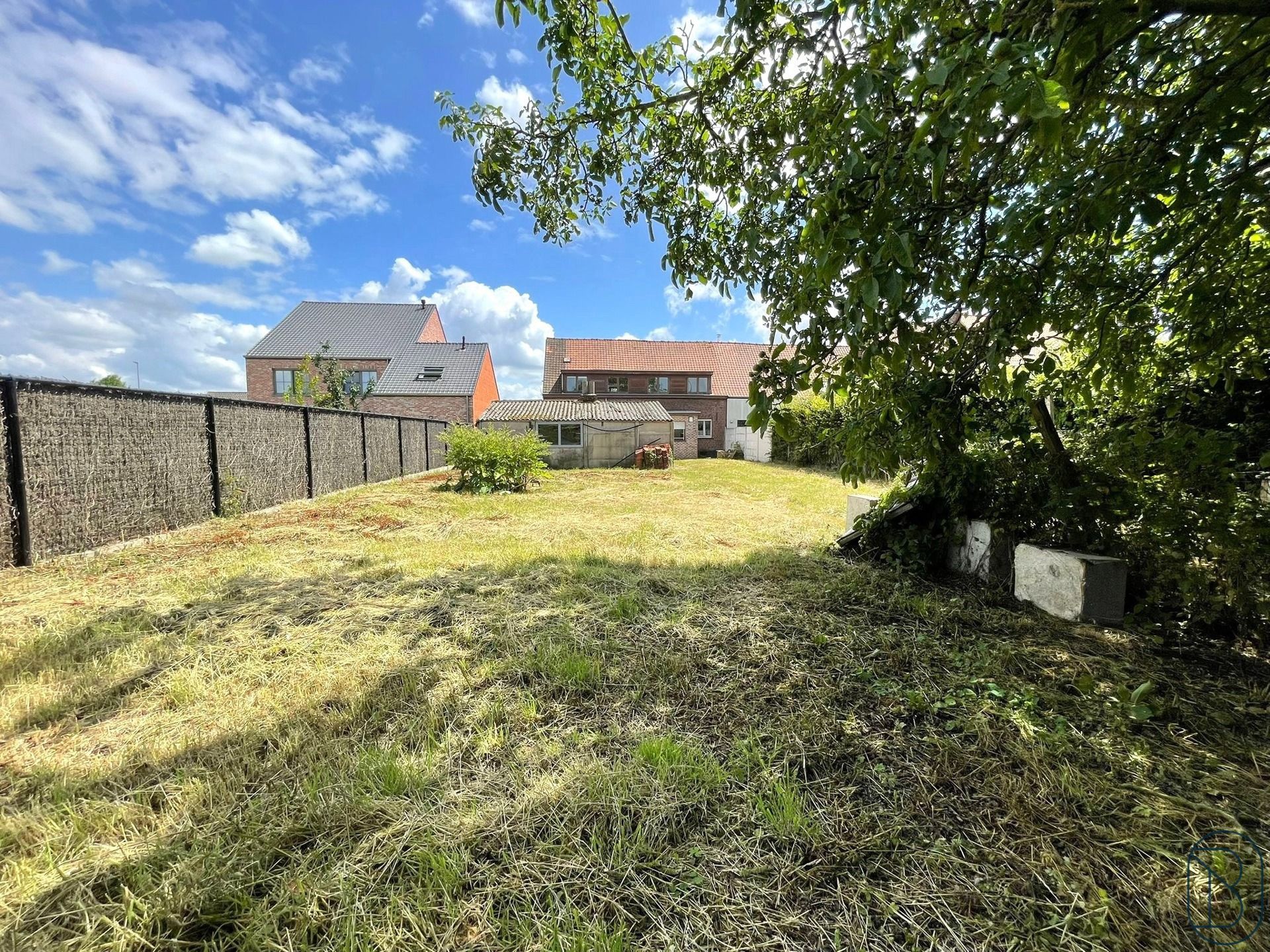 Ruime woning met grote tuin, VEEL POTENTIEEL!  foto 10